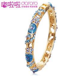 欧美珠宝手镯图片高清,璀璨夺目，尽显奢华韵味