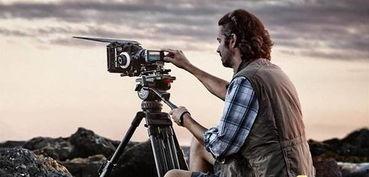 欧美影视打伞镜头图片